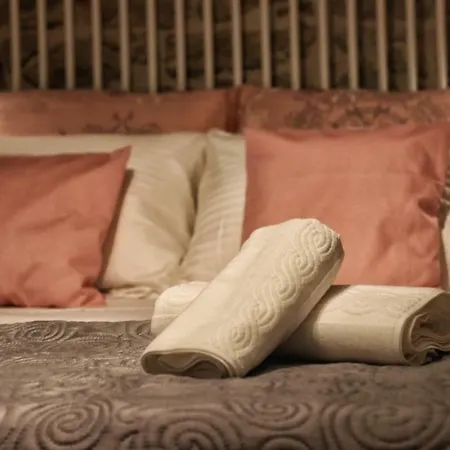Cozy Marì *
